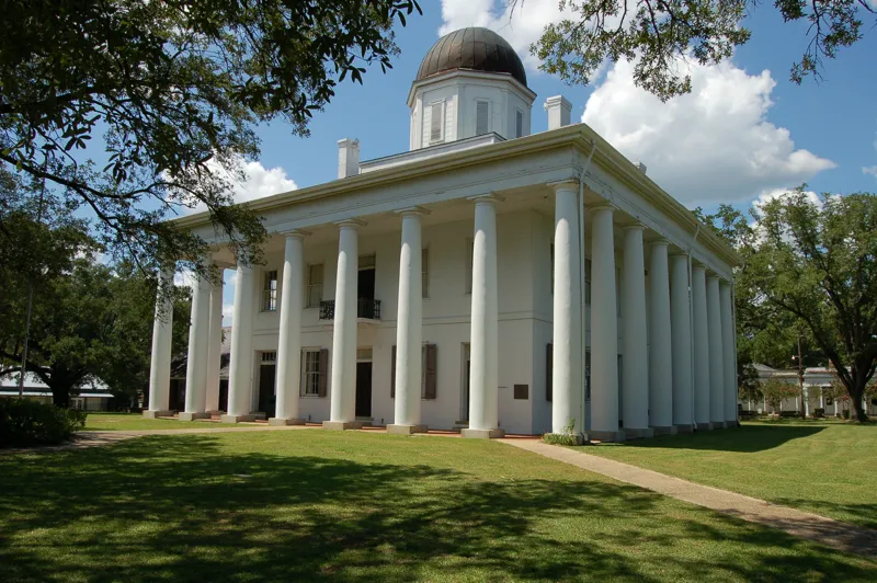 clinton louisiana courthouse